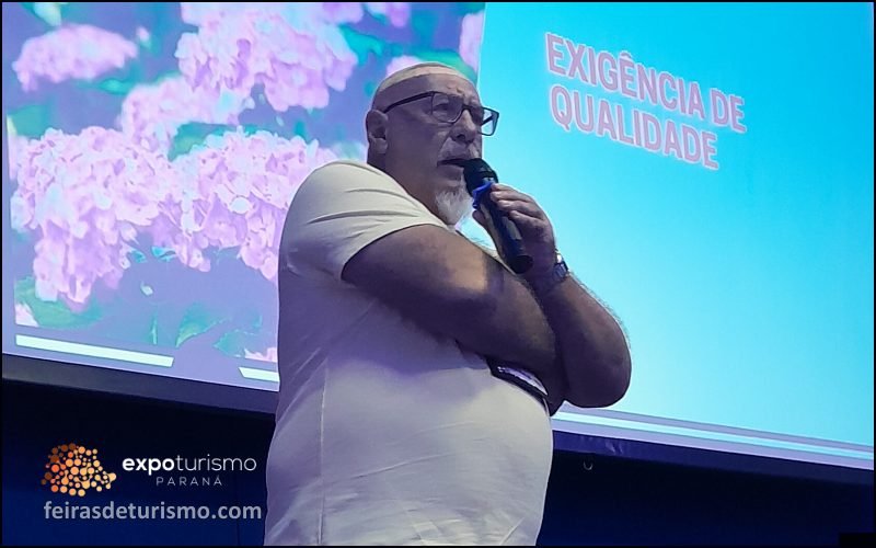 Palestra Turismo Sênior de Ariel Figueroa na Expo Turismo Paraná 2026