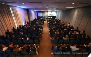 Palestra no Encatho & Exprotel - Evento da ABIH-SC - feirasdeturismo.com